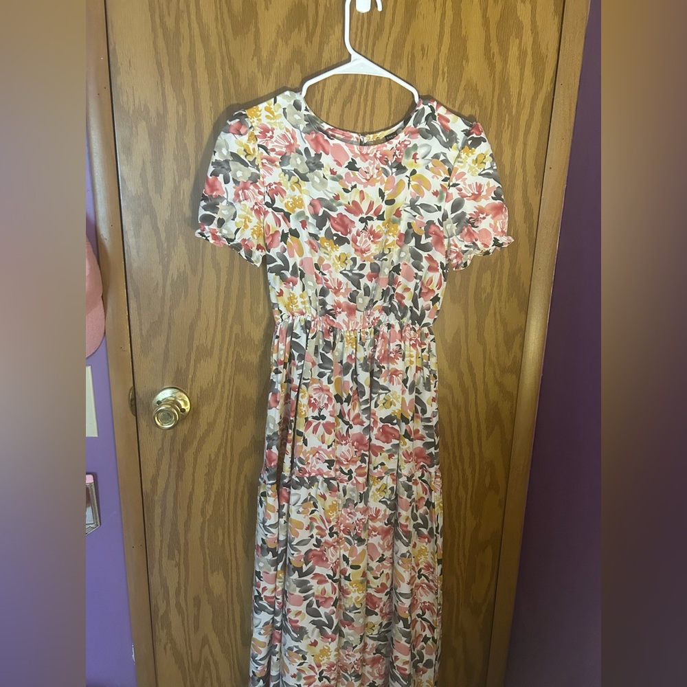 Floral Print Flounce Sleeve Flare Dress